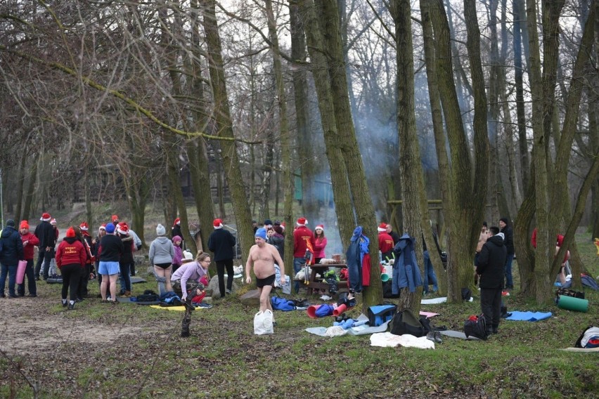 POLECAMY:

Zarobki w Biedronce: podwyżki w 2020 roku. O ile...