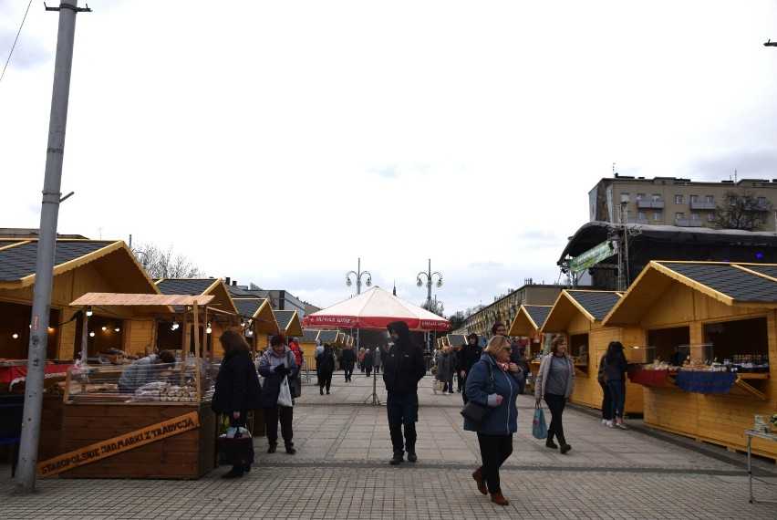 Do niedzieli, 24 marca, w centrum Częstochowy można kupić lokalne produkty, ozdoby, upominki i smakołyki związane ze zbliżającymi się świętam