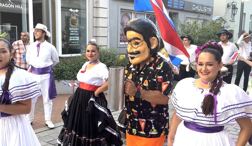 Weekend Tańca i Folkloru w Gnieźnie otworzył znany i lubiany Festiwal Sztuki Ludowej