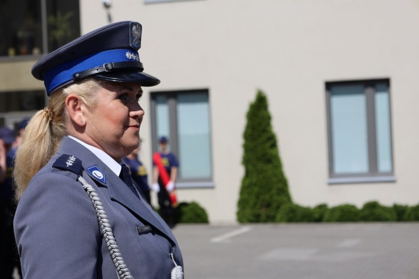 Dzień Policji w Gnieźnie. Były awanse i wyróżnienia dla policjantów!