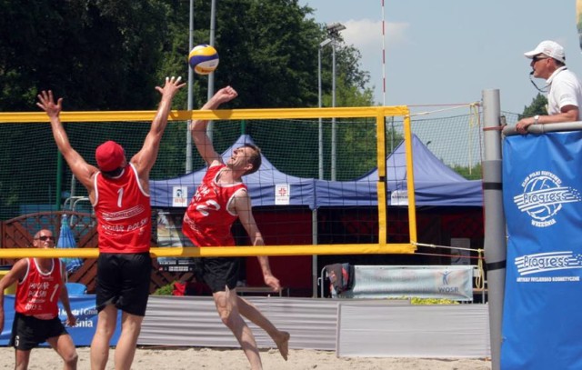 Mistrzostwa Polski Oldboyów w Siatkówce Plażowej we Wrześni.