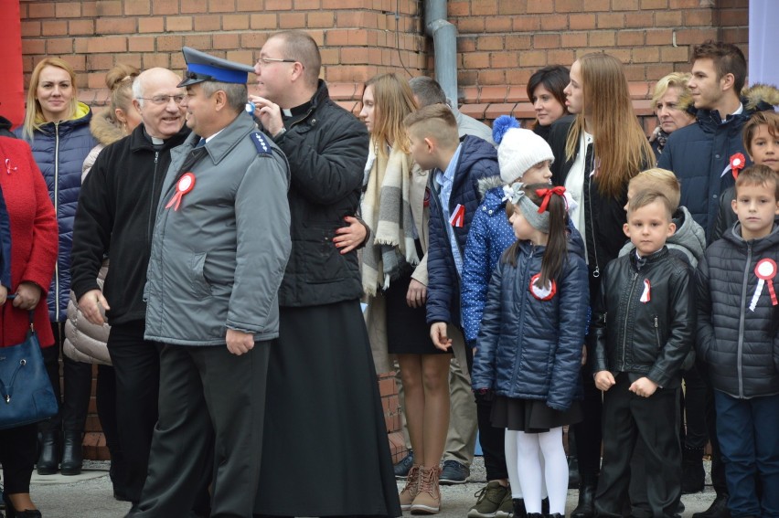 9 listopada na Placu Ratuszowym uroczyście uczczono...