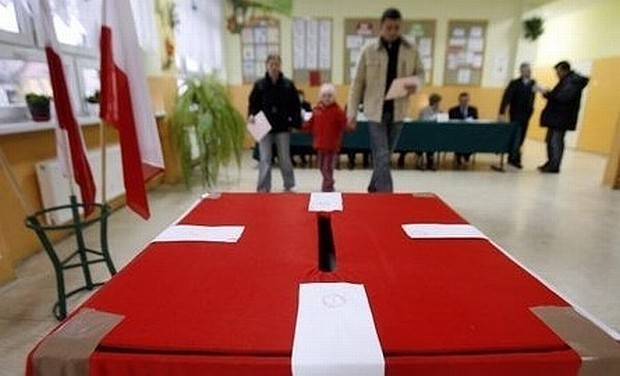 Powiat mikołowski: Wybory uzupełniające do Senatu, kandydaci czekają na głosy