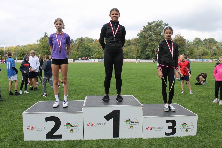 I rzut lekkoatletycznej imprezy na chełmińskim stadionie