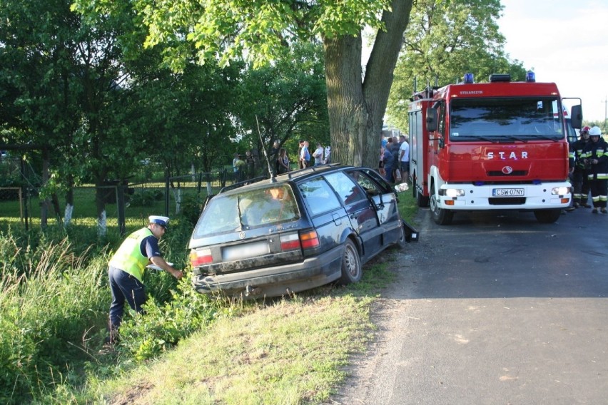 Do groźnego wypadku doszło w Warlubiu. 16-latek stracił...