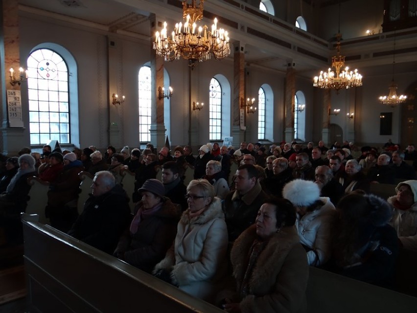 Koncert "Szadkowiaków" w kościele ewngelickim [zdjęcia]