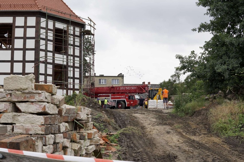 Po ponad 10 latach wieża dawnego kościoła znów jest w...