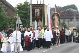 Peregrynacja z Podzamcza do Ogrodzieńca. Przemaszerowali z obrazem i relikwiami [ZDJĘCIA]