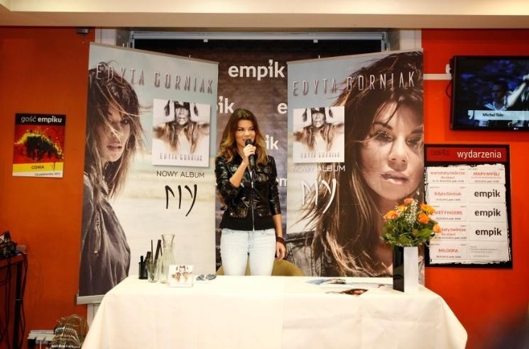 Kraków. Edyta Górniak promowała płytę "My" w Empiku