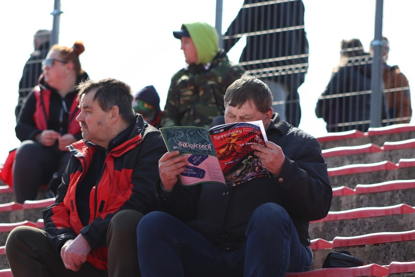 Wspaniali kibice na meczu Car Gwarant Start Gniezno kontra ROW Rybnik [FOTO, FILM]