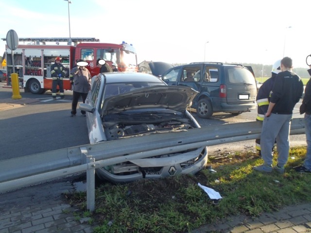 Wypadek w Wólce. Zderzyły się dwa samochody