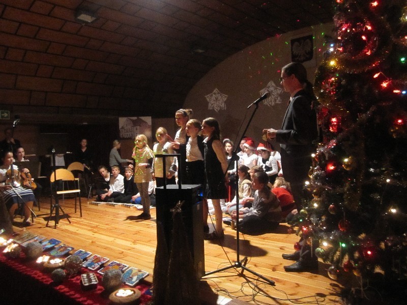 W lęborskiej szkole muzycznej odbyły sie tradycyjne jasełka