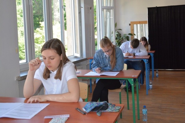 Egzamin ósmoklasisty z języka polskiego w gminie Sulechów zdawało we wtorek 184 uczniów