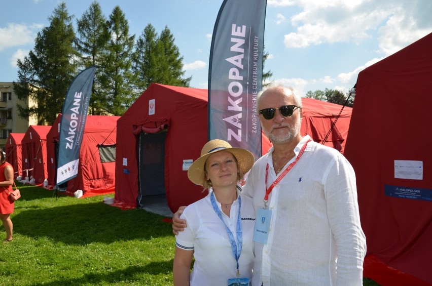 Szczepienia na Festiwalu Folkloru. Zaszczepiło się niemal 200 osób 