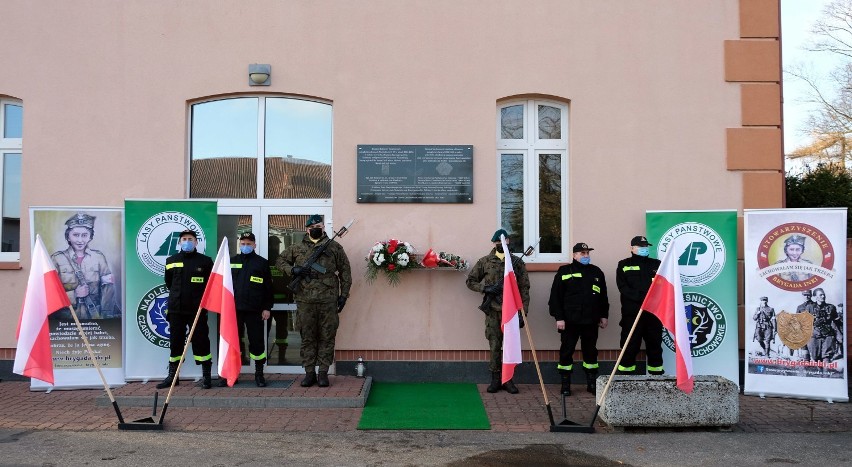 W Czarnem uczczono pamięć żołnierzy niezłomnych poległych na...