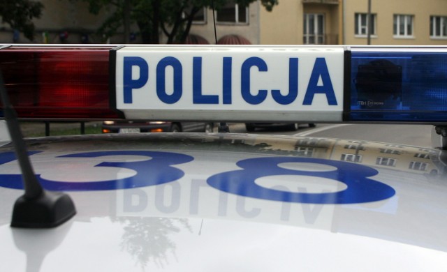Potrącenie w Jastrzębiu: policjanci szukają sprawcy