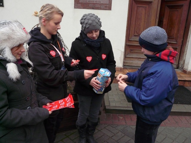 Na zdjęciu wolontariusze WOŚP w Radomsku