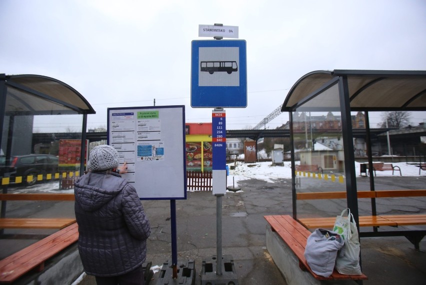 W Zabrzu zaczął działać tymczasowy dworzec autobusowy....