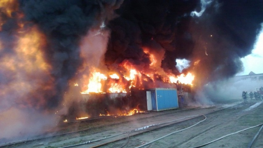 Pożar hali w Kazimierzu Biskupim