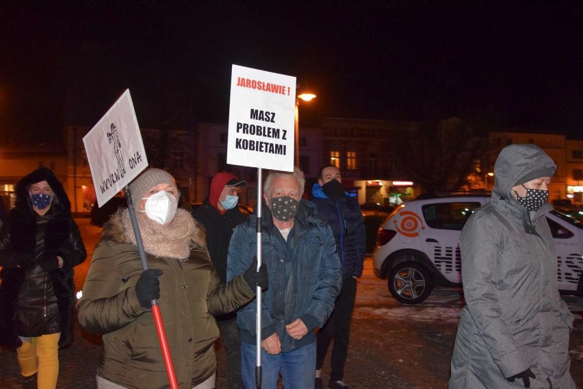 Protest kobiet w Wągrowcu. Kobiety kolejny raz strajkowały w stolicy powiatu wągrowieckiego