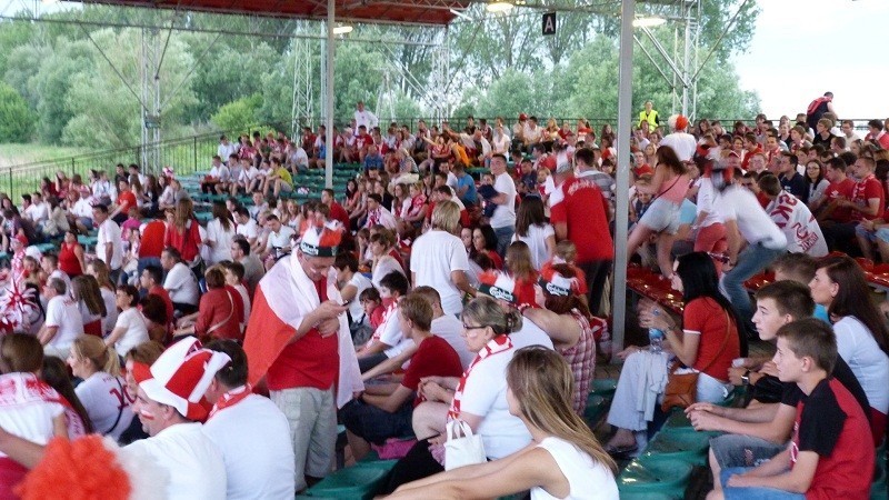 Ponad tysiąc osób oglądało w ŁAF porażkę Polaków