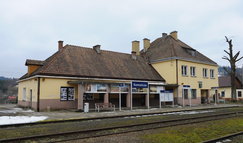 W budynku dworca PKP w Komańczy ma powstać m.in. łemkowska...