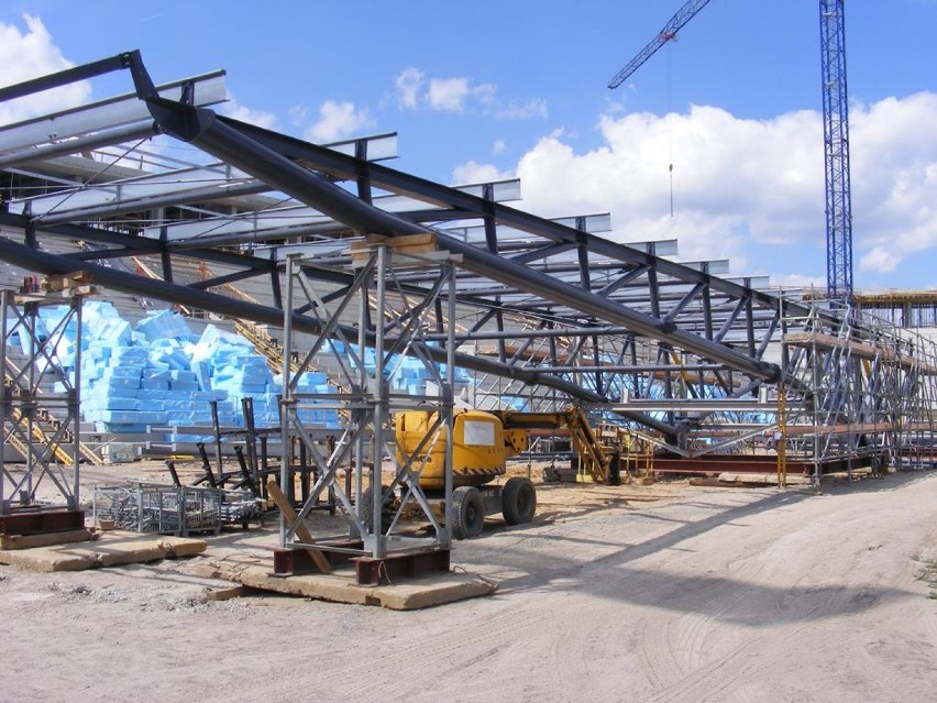 Budowa stadionu miejskiego w Tychach. Czerwiec 2014
