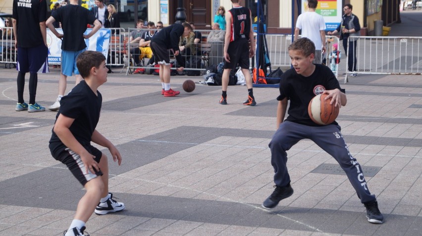 Koszykówka w Rybniku: walczą o zwycięstwo