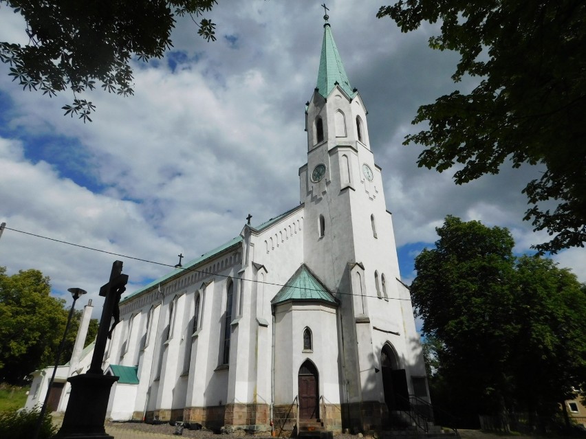 Kościół św. Barbary w Wałbrzychu ul. 11 Listopada 63...