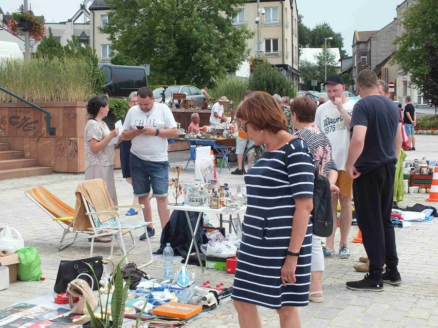 W sobotę na pchlim targu w Starachowicach było mniej...