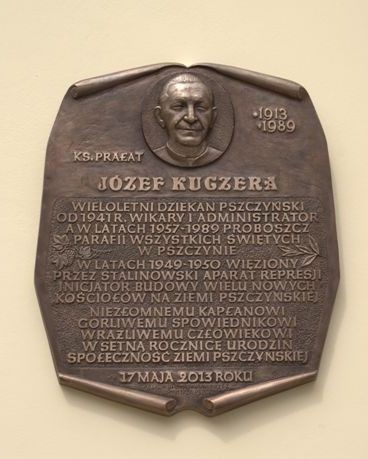Pszczyna: Ksiądz Józef Kuczera został upamiętniony na tablicy pamiątkowej