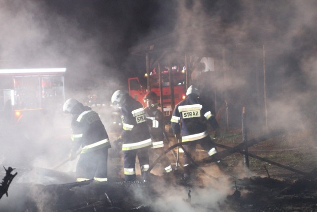 Pożar w gminie Siedlec. Paliło się gospodarstwo w Mariankowie