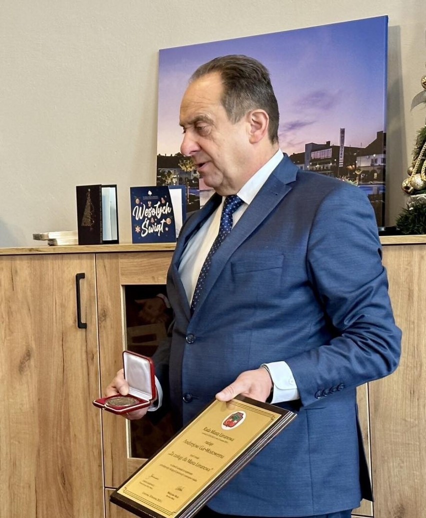 Limanowa. Minister Andrzej Gut-Mostowy ma nowe biuro poselskie. „Chcę jeszcze lepiej pracować dla tego regionu” 