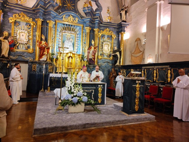 Odpust Matki Bożej Śnieżnej w Kościele Akademickim Panien Dominikanek w Piotrkowie 2021