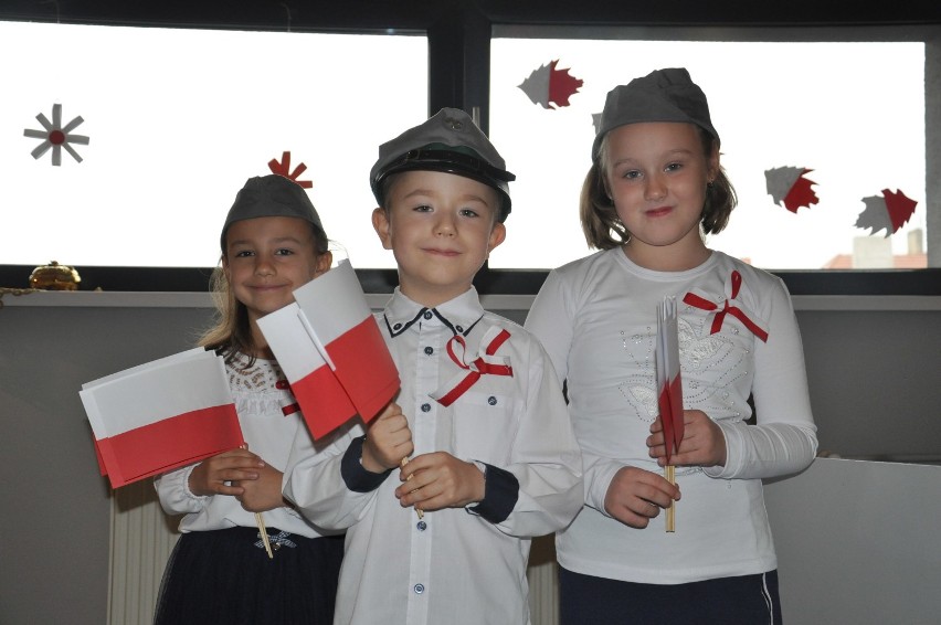 Przedszkolaki z ,,Jedyneczki" z radością w sercu i w barwach narodowych świętowały niepodległość 