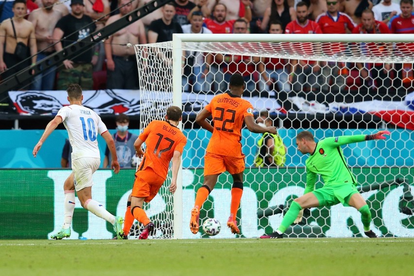 Euro 2020. Skrót meczu 1/8 finału Holandia - Czechy 0:2 [WIDEO]. Czesi bliscy wyniku z 2004 roku