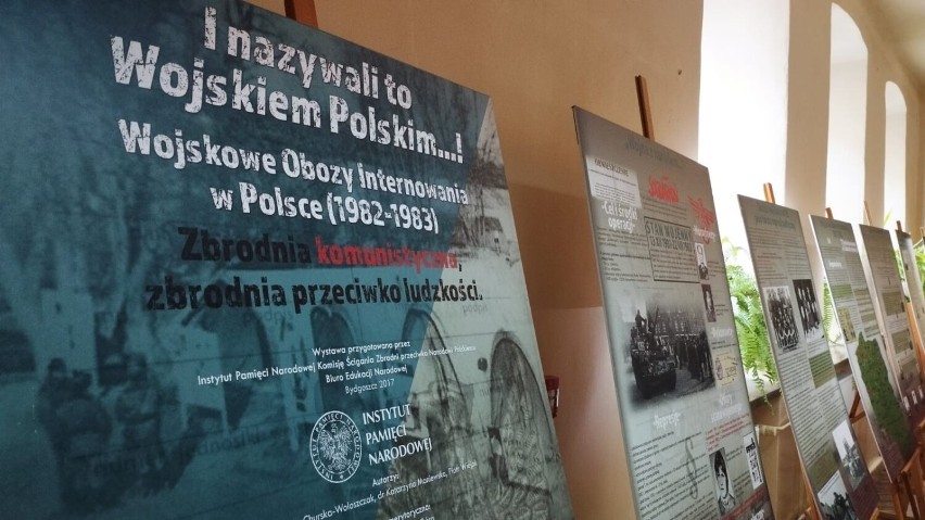 O wojskowych obozach dla internowanych. W Kielcach pokazano nową wystawa. Pojawi się również w innych miastach województwa świętokrzyskiego