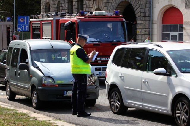 Wypadek na ulicy Witelona w Legnicy