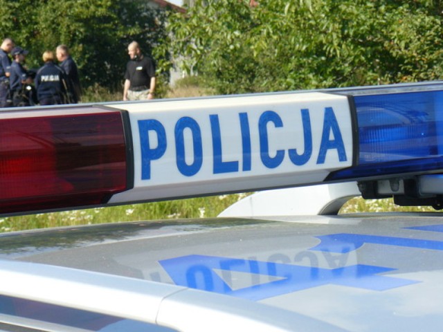 Nożownik zaatakował policjantów