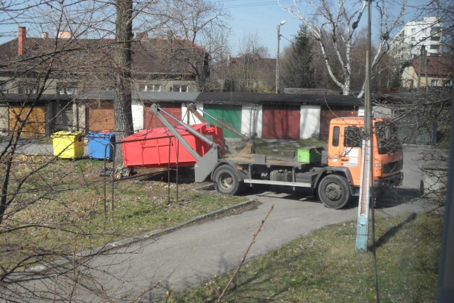 Opłaty za śmieci Jaworzno. Duża podwyżka dla niesegregujących