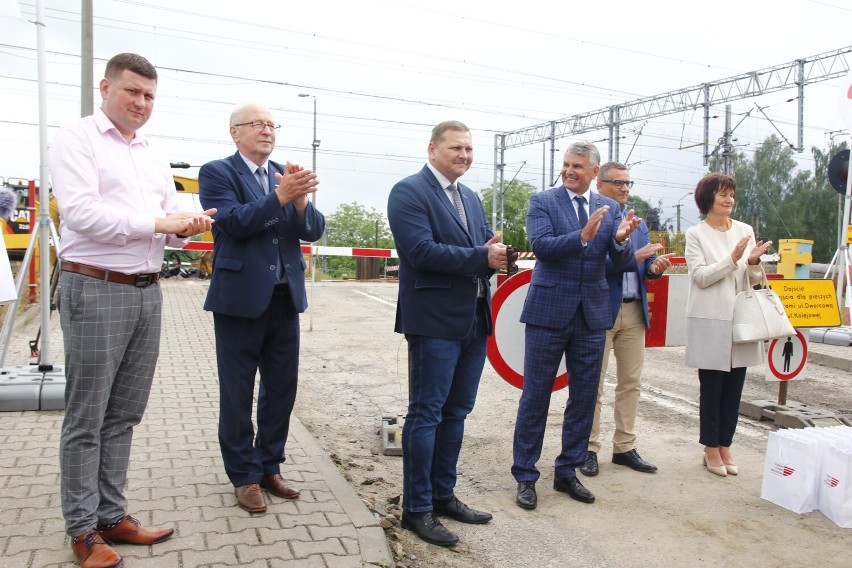 Podpisanie aktu erekcyjnego pod budowę tunelu w Gałkowie