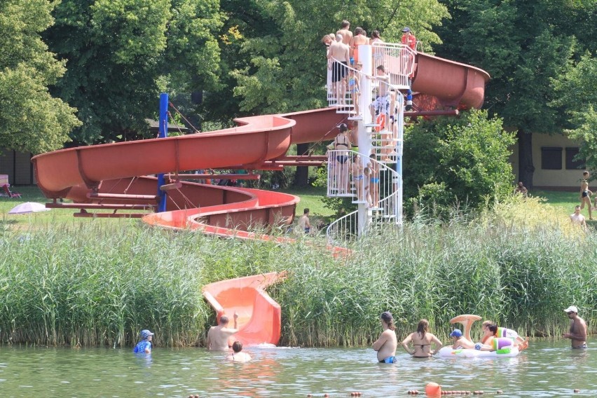 Największe kąpielisko we Wrocławiu to bezpieczne miejsce na...