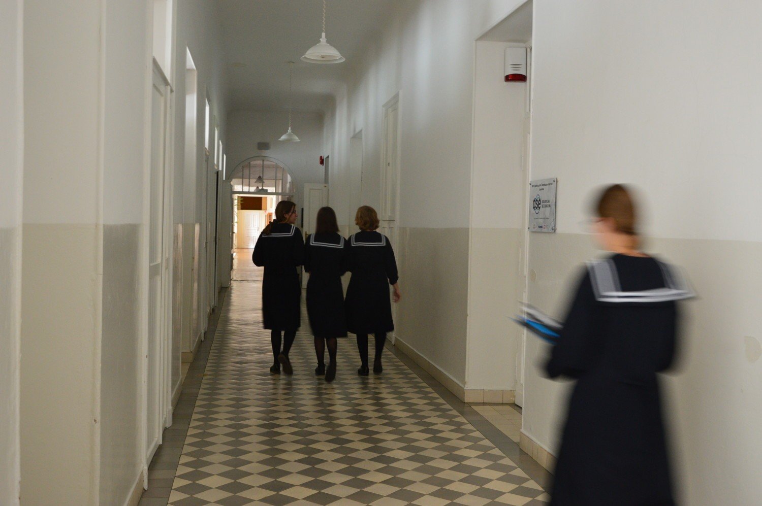 Rygorystyczna żeńska szkoła zakonna w Szymanowie po raz pierwszy ogłasza  nabór dla chłopców | Skierniewice Nasze Miasto