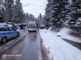 Zakopane. Mercedes zderzył się z seatem. Uwaga na śliskie drogi 