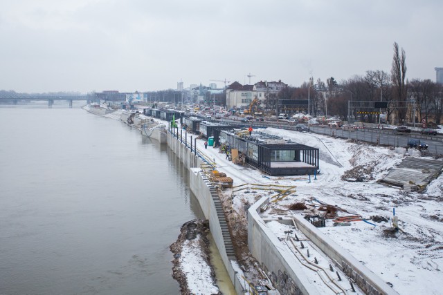 Bulwary wiślane na pół roku przed otwarciem. Zobaczcie, jak wyglądają teraz