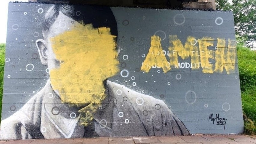Mural z Adolfem Hitlerem w Nowym Sączu został zamalowany....