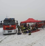 Strażacy-ochotnicy wsparli niedzielną "Charytatywną Wigilię u morsów"