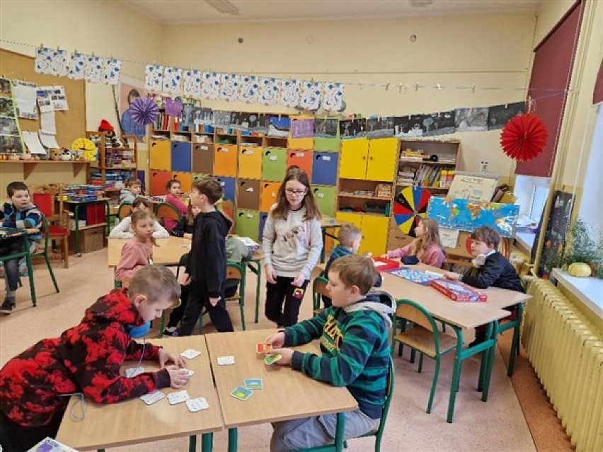 Wielkie granie w szkole w Wicku, czyli Dzień Gier Komputerowych i Planszowych 