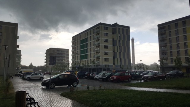 Burza nad Wałbrzychem i załamanie pogody na weekend