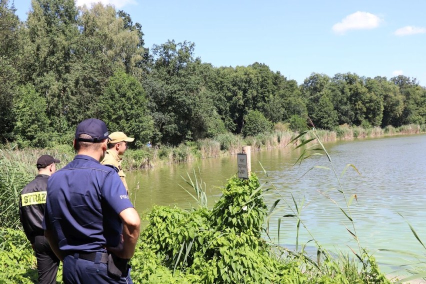 Służby kontrolowały akweny wodne i dzikie kąpieliska w powiecie oleśnickim